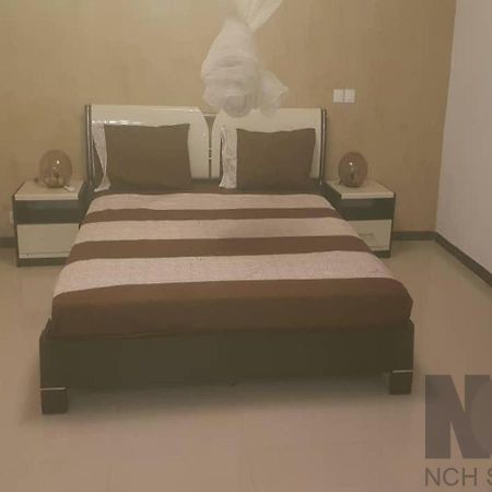 Saly - Villa Kage 6 Chambres -Clim-Wifi-Eau Chaude-Billard-Babyfoot-Ping Pong-Canal - Electricite Non Comprise מראה חיצוני תמונה